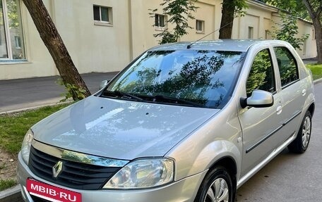 Renault Logan I, 2013 год, 520 000 рублей, 3 фотография