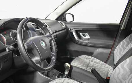 Skoda Fabia II, 2008 год, 299 000 рублей, 10 фотография