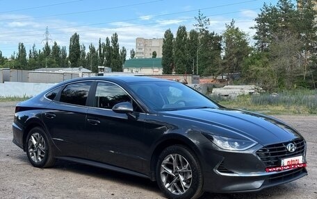 Hyundai Sonata VIII, 2020 год, 2 500 000 рублей, 4 фотография