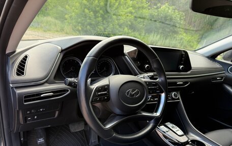 Hyundai Sonata VIII, 2020 год, 2 500 000 рублей, 28 фотография