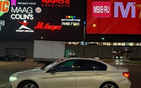 BMW 1 серия, 2020 год, 2 300 000 рублей, 2 фотография