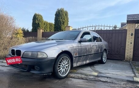BMW 5 серия, 2000 год, 500 000 рублей, 4 фотография