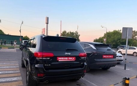 Jeep Grand Cherokee, 2015 год, 2 800 000 рублей, 8 фотография