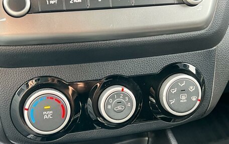 KIA Rio III рестайлинг, 2016 год, 1 059 000 рублей, 19 фотография