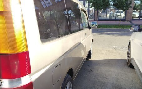 Honda Stepwgn II рестайлинг, 2001 год, 500 000 рублей, 14 фотография