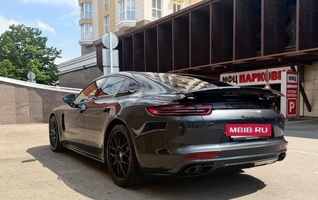 Porsche Panamera II рестайлинг, 2017 год, 7 100 000 рублей, 3 фотография