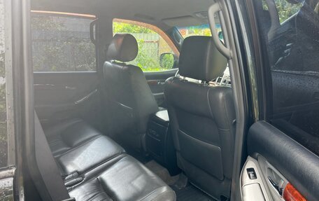 Toyota Land Cruiser Prado 120 рестайлинг, 2003 год, 1 690 000 рублей, 8 фотография