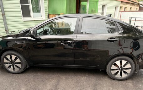 KIA Rio III рестайлинг, 2013 год, 850 000 рублей, 4 фотография