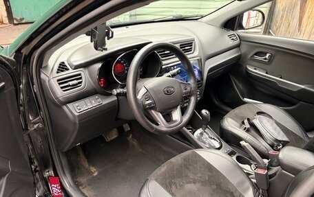KIA Rio III рестайлинг, 2013 год, 850 000 рублей, 12 фотография