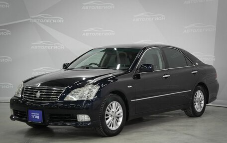 Toyota Crown, 2004 год, 1 180 000 рублей, 2 фотография