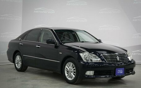 Toyota Crown, 2004 год, 1 180 000 рублей, 4 фотография