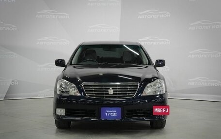 Toyota Crown, 2004 год, 1 180 000 рублей, 3 фотография