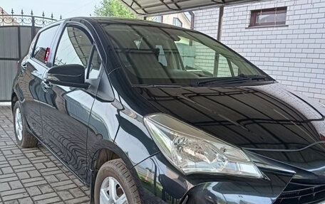 Toyota Vitz, 2017 год, 870 000 рублей, 1 фотография