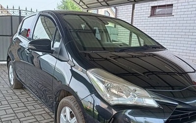 Toyota Vitz, 2017 год, 870 000 рублей, 1 фотография