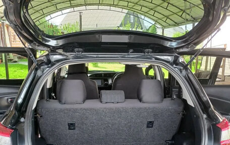 Toyota Vitz, 2017 год, 870 000 рублей, 3 фотография