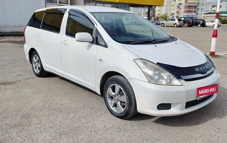Toyota Wish II, 2005 год, 680 000 рублей, 3 фотография