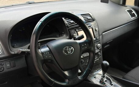 Toyota Avensis III рестайлинг, 2012 год, 1 400 000 рублей, 13 фотография