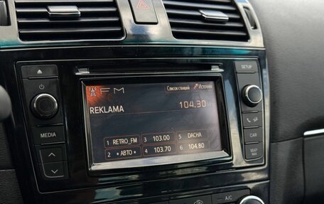 Toyota Avensis III рестайлинг, 2012 год, 1 400 000 рублей, 17 фотография