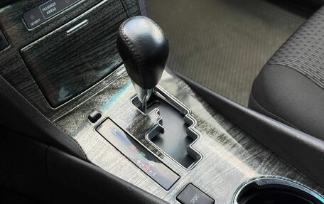 Toyota Avensis III рестайлинг, 2012 год, 1 400 000 рублей, 20 фотография
