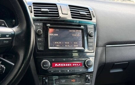Toyota Avensis III рестайлинг, 2012 год, 1 400 000 рублей, 16 фотография