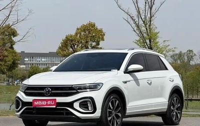 Volkswagen T-Roc I, 2024 год, 1 943 000 рублей, 1 фотография