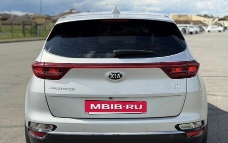 KIA Sportage IV рестайлинг, 2020 год, 2 050 000 рублей, 5 фотография