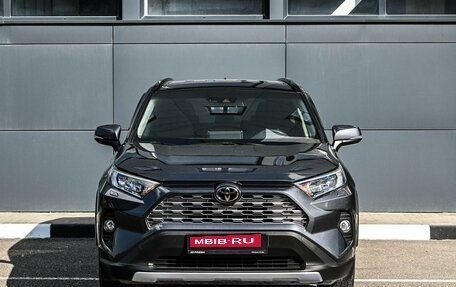Toyota RAV4, 2021 год, 3 824 000 рублей, 3 фотография