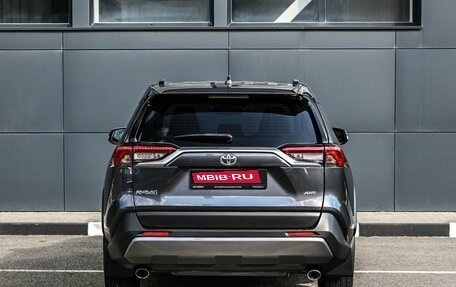 Toyota RAV4, 2021 год, 3 824 000 рублей, 4 фотография