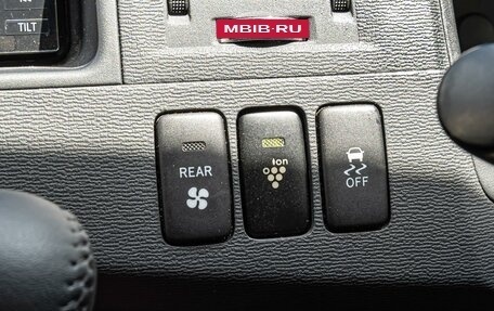 Toyota ISis I, 2014 год, 1 420 000 рублей, 14 фотография