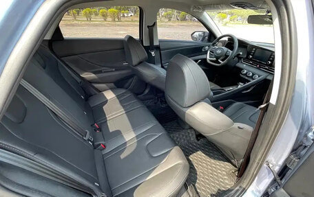 Hyundai Elantra, 2025 год, 1 554 000 рублей, 13 фотография