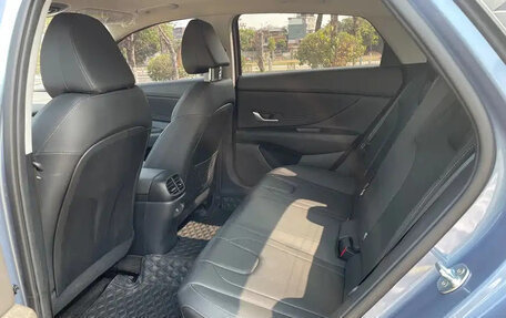 Hyundai Elantra, 2025 год, 1 554 000 рублей, 11 фотография