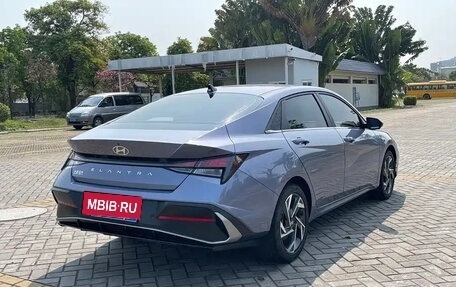 Hyundai Elantra, 2025 год, 1 554 000 рублей, 6 фотография