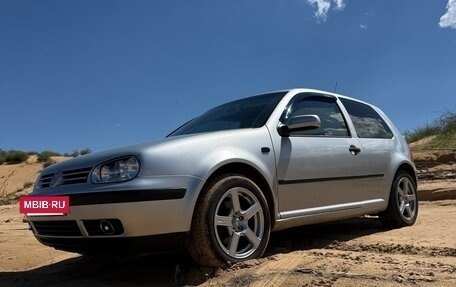 Volkswagen Golf IV, 2001 год, 380 000 рублей, 2 фотография