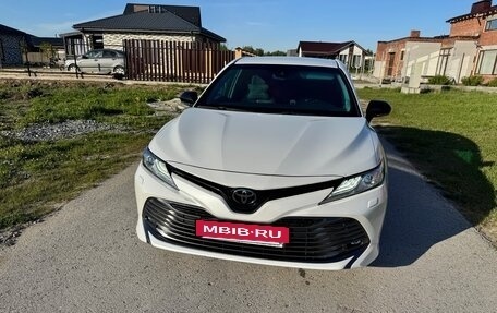 Toyota Camry, 2020 год, 3 520 000 рублей, 3 фотография