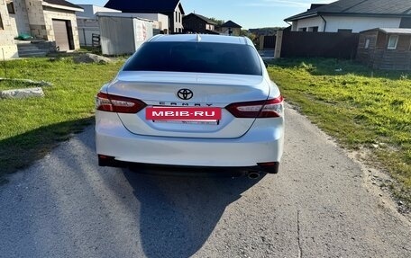 Toyota Camry, 2020 год, 3 520 000 рублей, 5 фотография