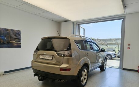 Mitsubishi Outlander III рестайлинг 3, 2008 год, 1 070 000 рублей, 4 фотография