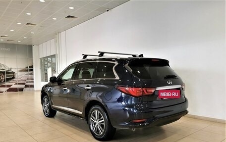 Infiniti QX60 I рестайлинг, 2018 год, 2 095 000 рублей, 4 фотография
