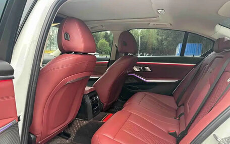 BMW 3 серия, 2023 год, 2 868 000 рублей, 7 фотография