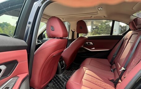 BMW 3 серия, 2023 год, 3 355 000 рублей, 10 фотография