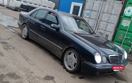 Mercedes-Benz E-Класс, 2000 год, 675 000 рублей, 13 фотография