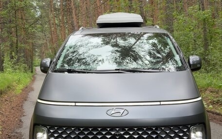 Hyundai Staria, 2022 год, 7 300 000 рублей, 2 фотография