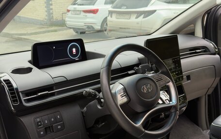 Hyundai Staria, 2022 год, 7 300 000 рублей, 16 фотография
