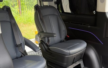 Hyundai Staria, 2022 год, 7 300 000 рублей, 23 фотография