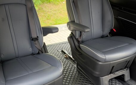 Hyundai Staria, 2022 год, 7 300 000 рублей, 35 фотография