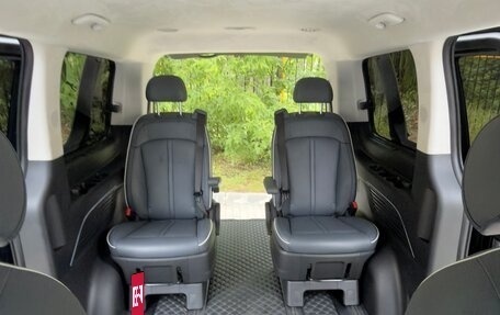 Hyundai Staria, 2022 год, 7 300 000 рублей, 40 фотография