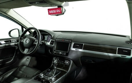 Volkswagen Touareg III, 2014 год, 2 199 000 рублей, 10 фотография
