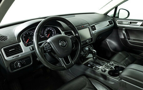 Volkswagen Touareg III, 2014 год, 2 199 000 рублей, 12 фотография