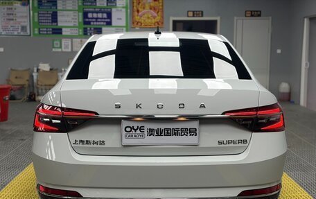 Skoda Superb III рестайлинг, 2024 год, 2 090 000 рублей, 5 фотография