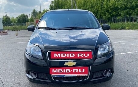 Chevrolet Aveo III, 2011 год, 587 000 рублей, 2 фотография