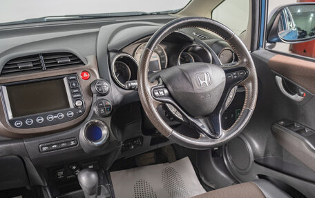 Honda Fit III, 2012 год, 889 000 рублей, 10 фотография